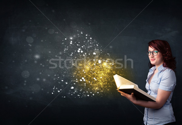 Stockfoto: Jonge · dame · lezing · magisch · boek · Blackboard