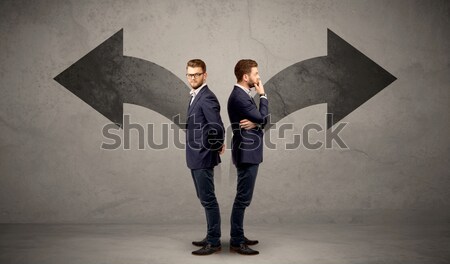 üzletember kettő lehetőségek fiatal választ irányok Stock fotó © ra2studio