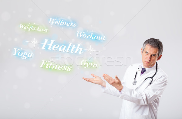 Clínico médico senalando salud fitness colección Foto stock © ra2studio