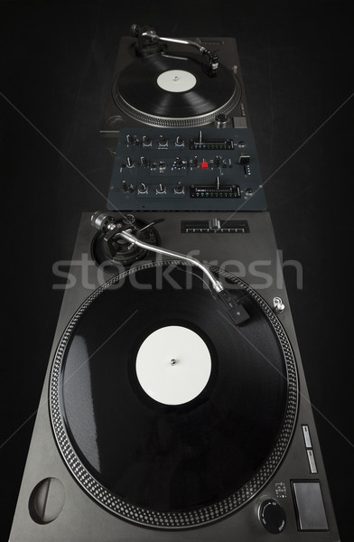 Turntable jouer vinyle aiguille record [[stock_photo]] © ra2studio