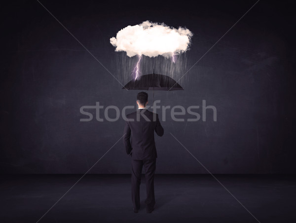 Affaires permanent parapluie peu tempête nuage [[stock_photo]] © ra2studio