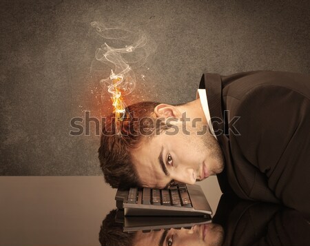 Triste negocios personas cabeza fuego frustrado Foto stock © ra2studio