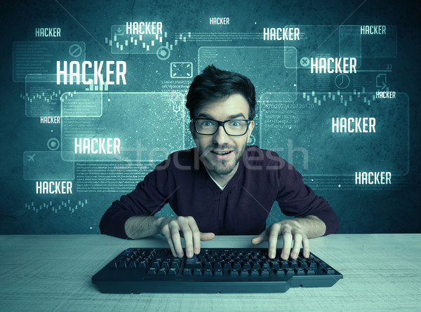 Hacker toetsenbord bril jonge knap nerd Stockfoto © ra2studio