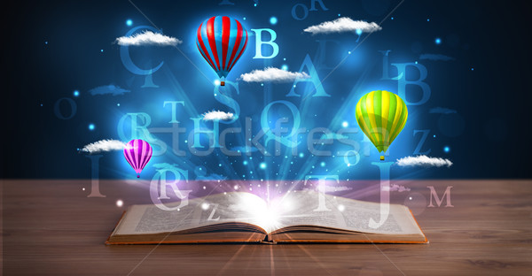Foto stock: Libro · abierto · fantasía · resumen · nubes · globos