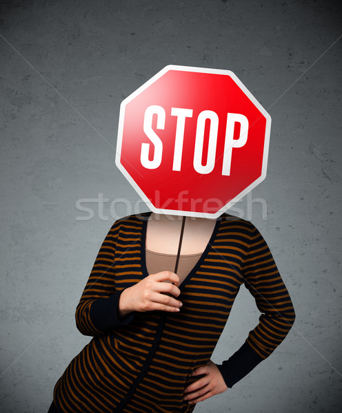 Halten Stoppschild jungen Dame stehen Stock foto © ra2studio