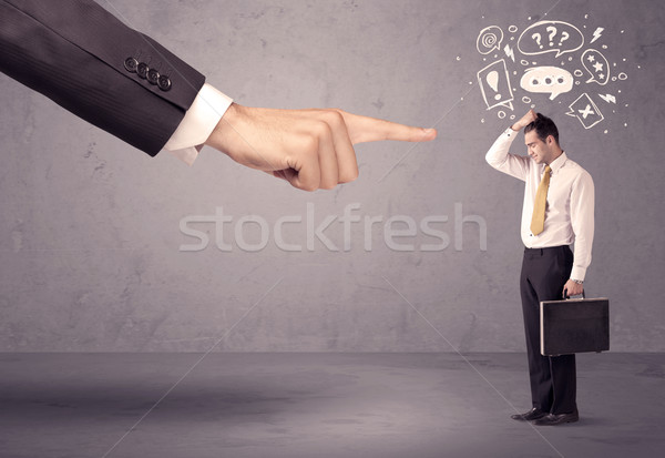 Patrão mão indicação confuso empregado jovem Foto stock © ra2studio