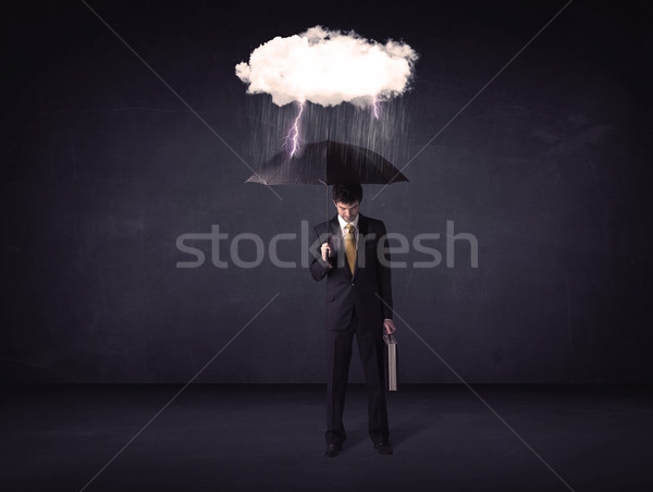 Affaires permanent parapluie peu tempête nuage [[stock_photo]] © ra2studio