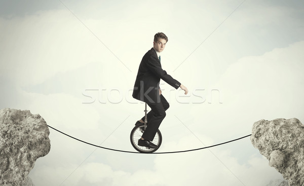[[stock_photo]]: Braver · homme · d'affaires · équitation · cycle · affaires