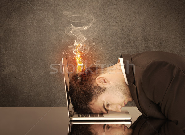 Triste negocios personas cabeza fuego frustrado Foto stock © ra2studio