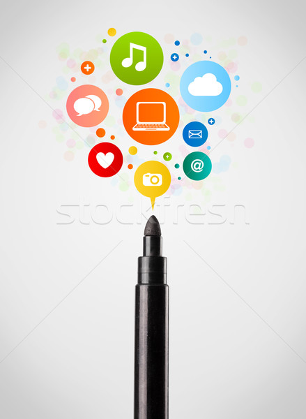 Felt pen close-up with social network icons Stock photo © ra2studio