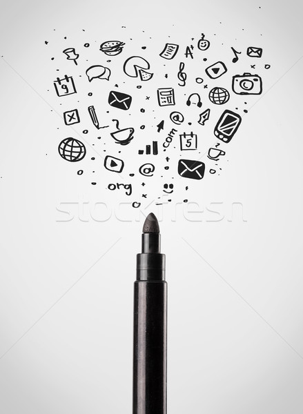 Felt pen close-up with social media icons Stock photo © ra2studio