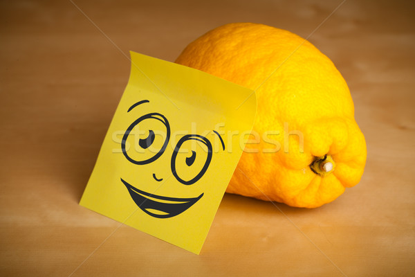 Foto stock: Nota · rosto · sorridente · limão · papel · cara