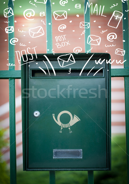 Foto stock: Caixa · de · correio · branco · e-mail · ícones · papel