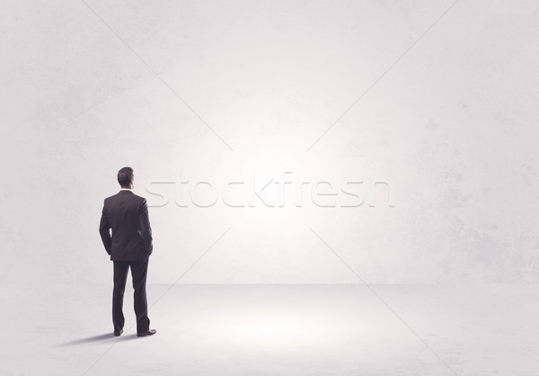 Finanzierung Arbeitnehmer stehen nichts eleganten Stock foto © ra2studio