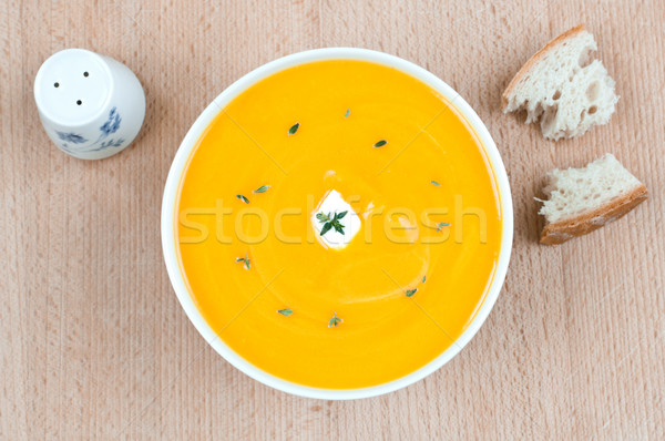 Zöldségleves friss sütőtök leves fehér tál Stock fotó © rafalstachura