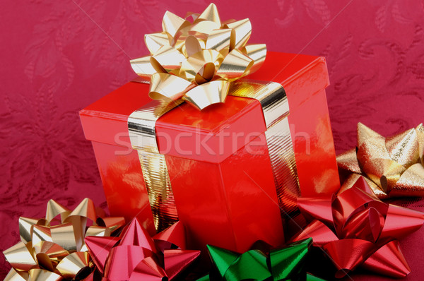 Stok fotoğraf: Kırmızı · Noel · hediye · kutusu · renkli · yaylar · altın