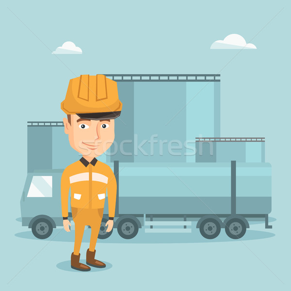 Stockfoto: Werknemer · brandstof · vrachtwagen · olie · plant · raffinaderij