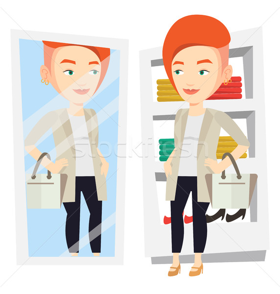 Femeie haine dressing uita oglindă fată Imagine de stoc © RAStudio