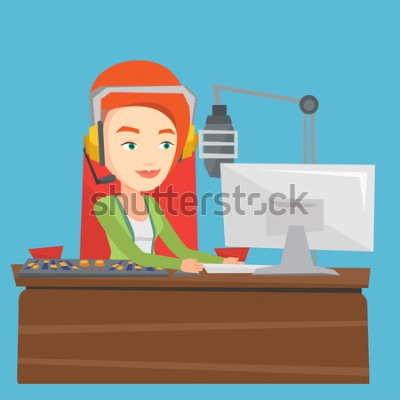 Kadın çalışma radyo mikrofon bilgisayar konsol Stok fotoğraf © RAStudio