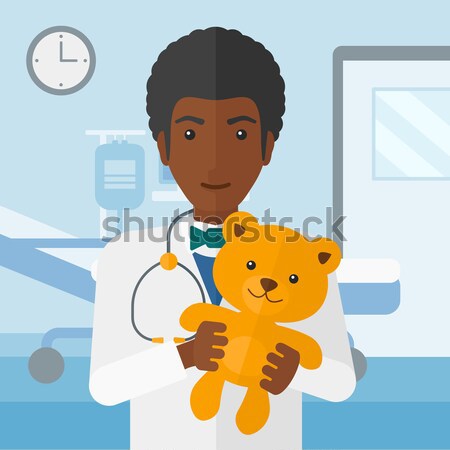 Stockfoto: Kinderarts · arts · teddybeer · mannelijke · ziekenhuis