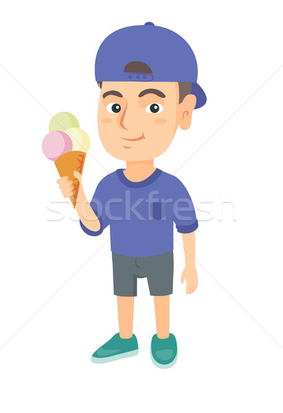 Pequeno caucasiano menino casquinha de sorvete alegre Foto stock © RAStudio