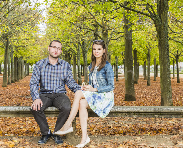 [[stock_photo]]: Couple · parc · automne · séance · ensemble · pierre