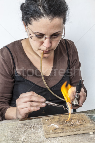 Ritratto femminile gioielliere lavoro fiamma pezzo Foto d'archivio © RazvanPhotography
