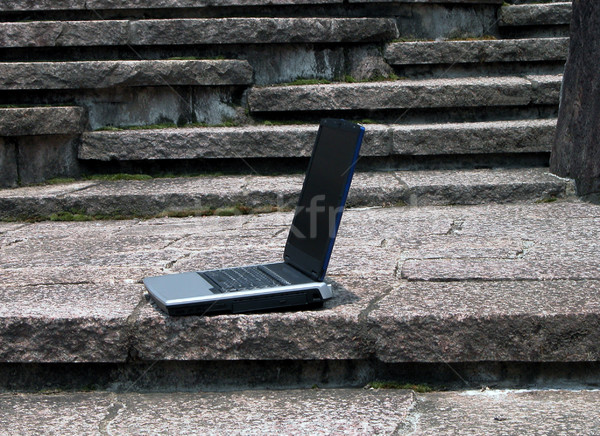 Komputera laptop skał schody działalności notebooka Zdjęcia stock © RazvanPhotography