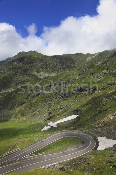 Courbe route élevé nuages nature [[stock_photo]] © RazvanPhotography