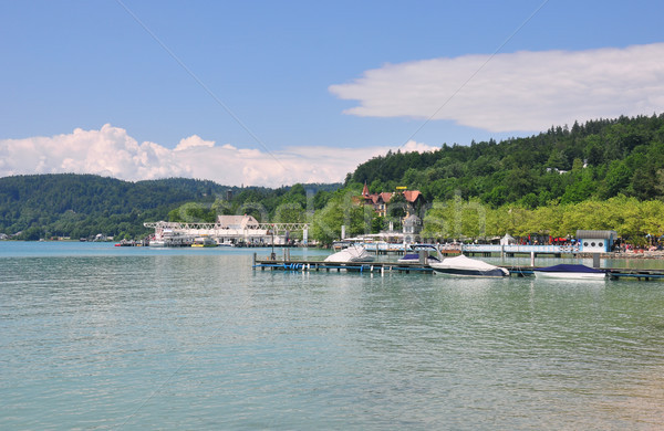 Jezioro Austria krajobraz niebieski łodzi żagiel Zdjęcia stock © rbiedermann