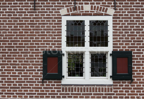 Windows primo piano finestra vecchio casa Foto d'archivio © rbouwman