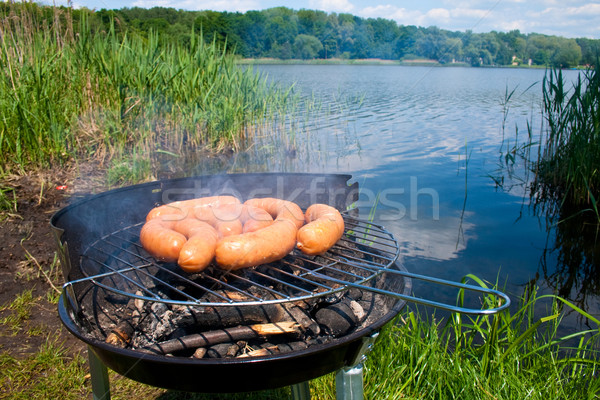 Grillowanie lata weekend świeże kiełbasa grill Zdjęcia stock © remik44992