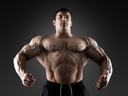 手 運動員 關閉 肌肉發達 男子 軀幹 商業照片 © restyler