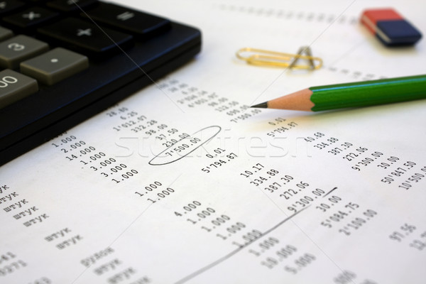 Számológép ceruza pénzügyi beszámoló egy szám papír Stock fotó © restyler