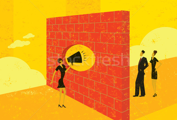 Schreien Backsteinmauer Geschäftsfrau kommunizieren Potenzial Kunden Stock foto © retrostar