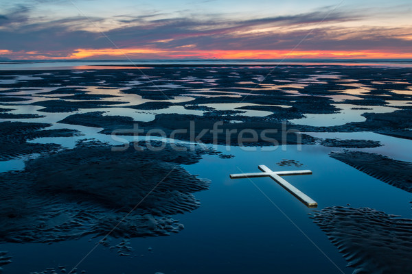 Low Tide White Cross Stock photo © rghenry