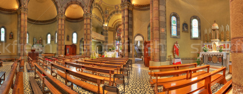 [[stock_photo]]: Catholique · église · intérieur · vue · Italie · panoramique