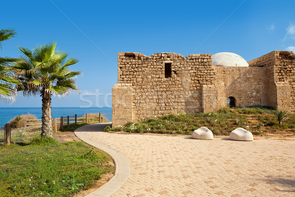 Passeio público antigo túmulo Israel mediterrânico mar Foto stock © rglinsky77