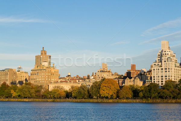 Jesienią kolory strona zachód Central Park zbiornik Zdjęcia stock © rmbarricarte