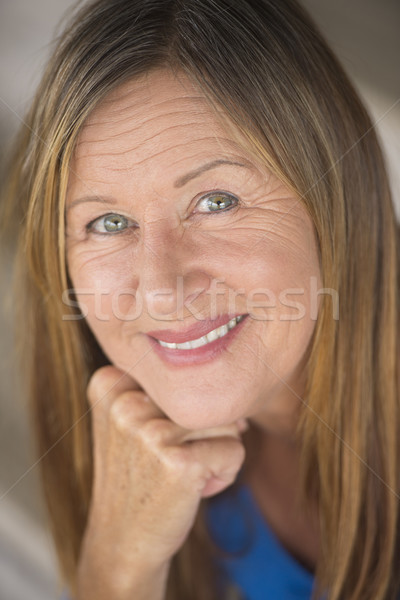 Foto stock: Sonriendo · dama · retrato · atractivo · mujer · madura