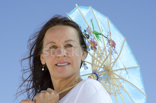 Foto stock: Retrato · mulher · madura · guarda-chuva · atraente · olhando