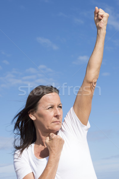 Stockfoto: Krachtig · actief · gepensioneerd · aantrekkelijk · rijpe · vrouw