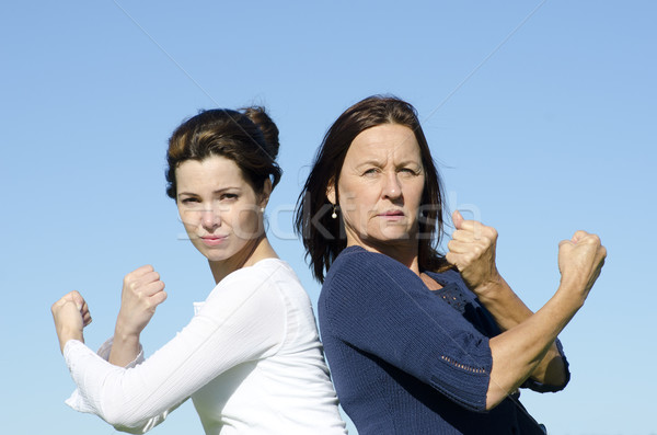 Krachtig vastbesloten vrouwelijke team twee naar Stockfoto © roboriginal