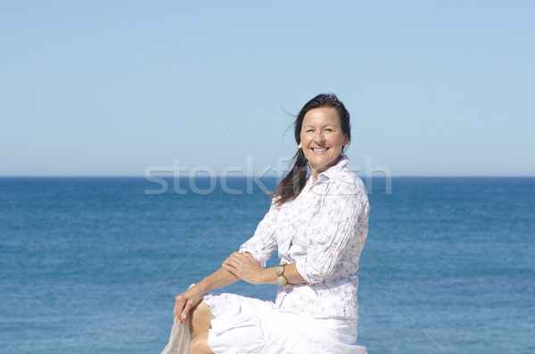 Dość starsza kobieta ocean piękna pani Zdjęcia stock © roboriginal