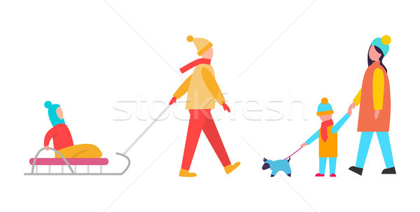 Foto stock: Actividades · familiares · invierno · hijo · caminando · perro