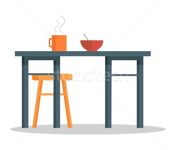 Birou tabel fierbinte ceaşcă de cafea castron supă Imagine de stoc © robuart