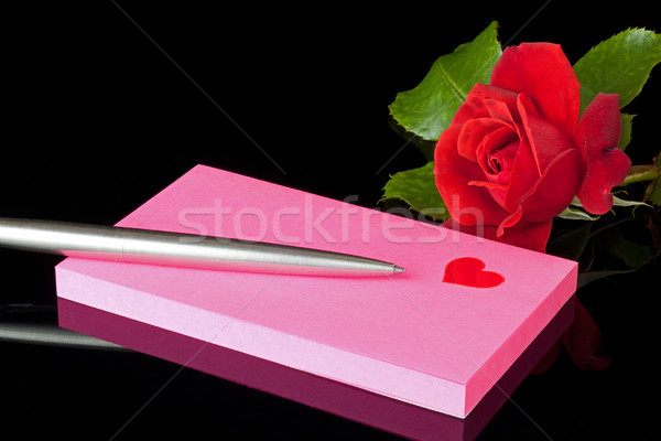 Amor nota bloco de notas coração caneta rosa Foto stock © rogerashford