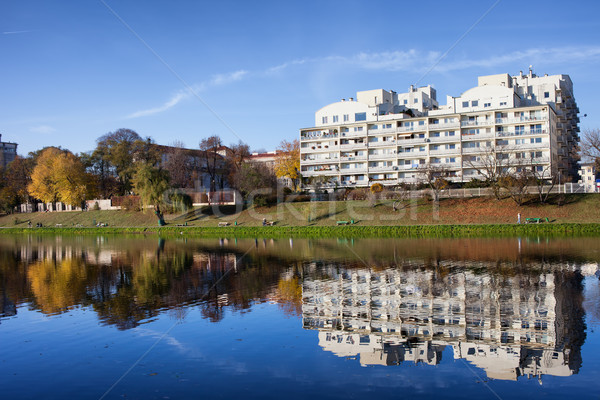Lago Varsavia moderno appartamento edifici parco Foto d'archivio © rognar