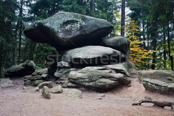 Stockfoto: Rock · balancing · spook · bergen · entree · ondergrondse