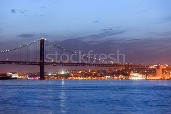 Foto stock: Ponte · noite · Lisboa · 25 · rio · cidade